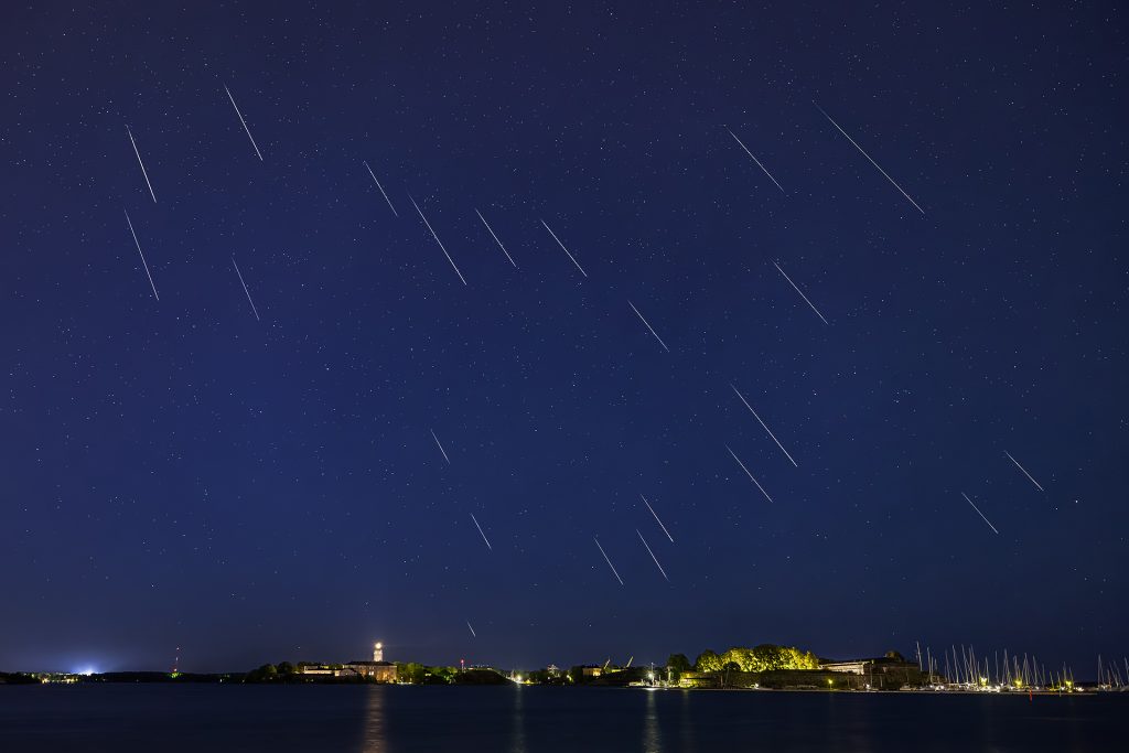 Helsinki by Night © Mikael Rantalainen