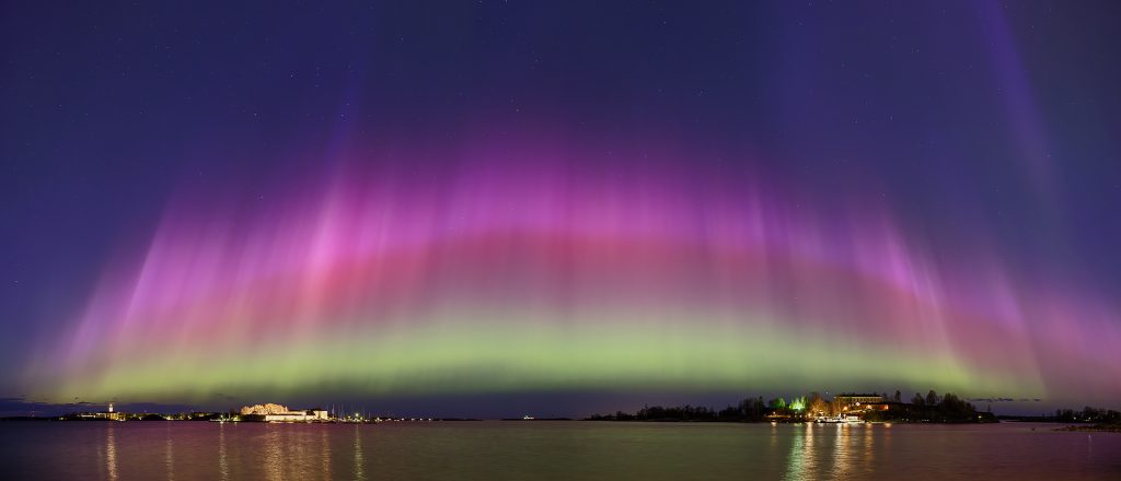 Helsinki by Night © Mikael Rantalainen